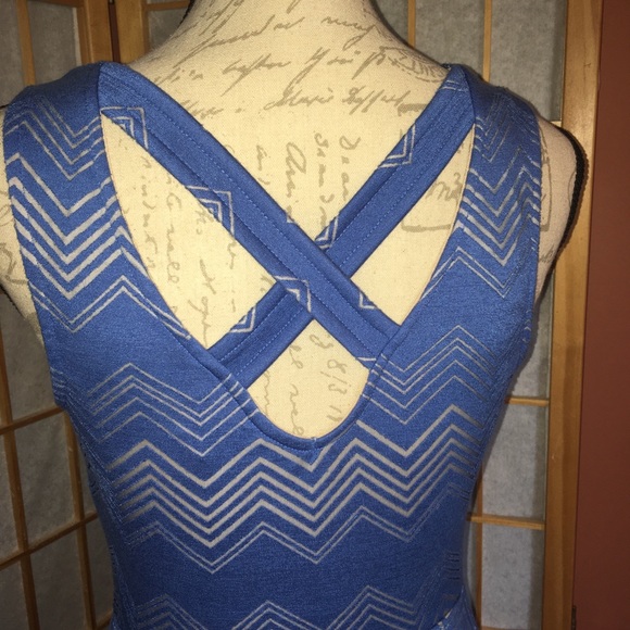 *DONATED* Juniors Chevron Lined Skater Dress S - Picture 6 of 8